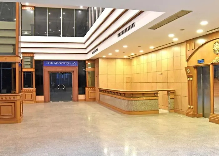 Grannylla Ramkhamhaeng 3*