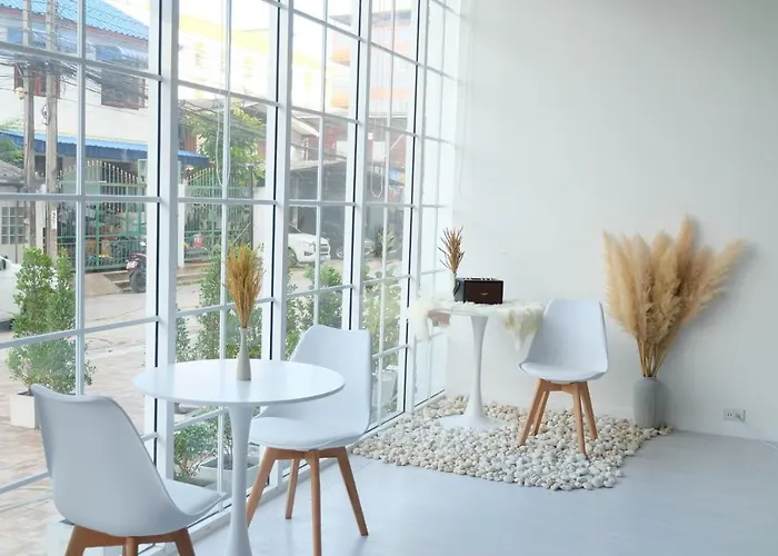 Grannylla Ramkhamhaeng Hotel