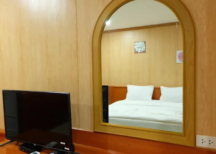 Grannylla Ramkhamhaeng Hotel 3*