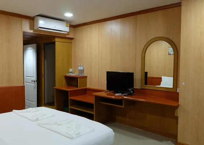 Grannylla Ramkhamhaeng Hotel 3*