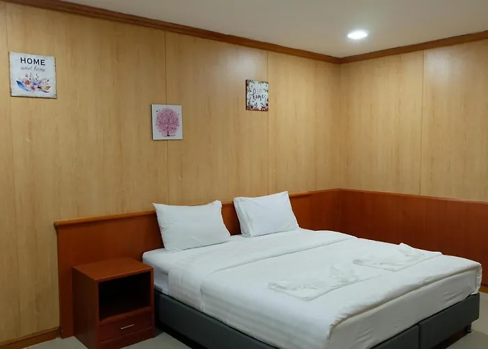 Hotel Grannylla Ramkhamhaeng 3*