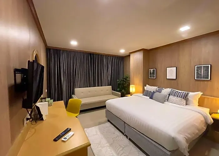 Grannylla Ramkhamhaeng 3*