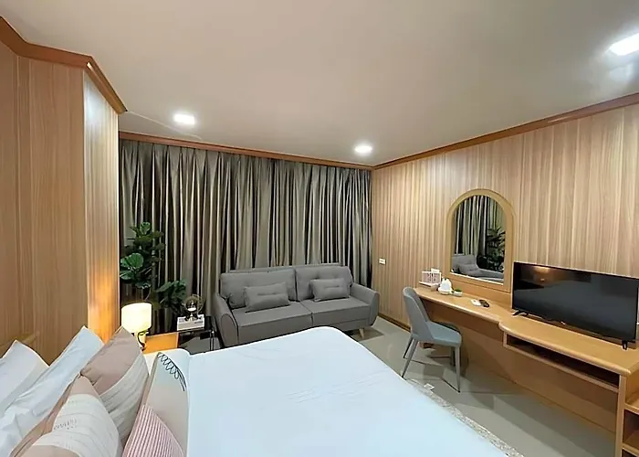 Grannylla Ramkhamhaeng Bangkok