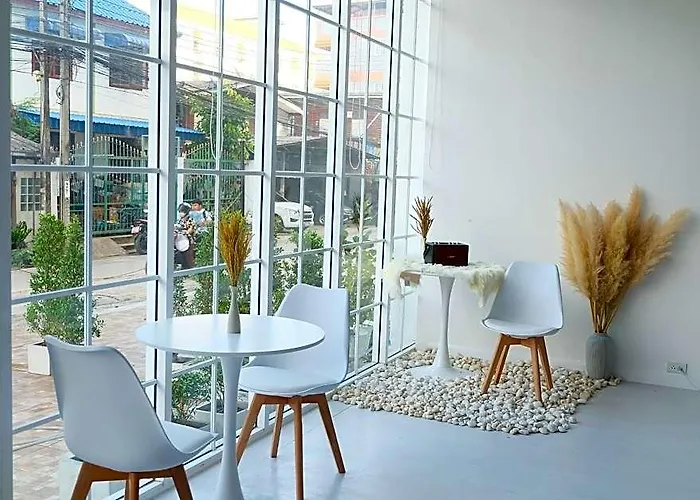 Grannylla Ramkhamhaeng Bangkok